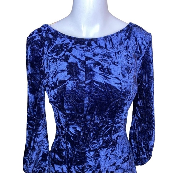 The Vanity Room Dress Crushed Velvet Size S - Picture 2 of 9
